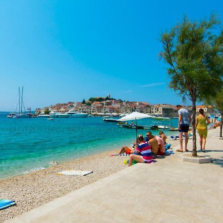 Apartments Mare Primošten Exterior foto